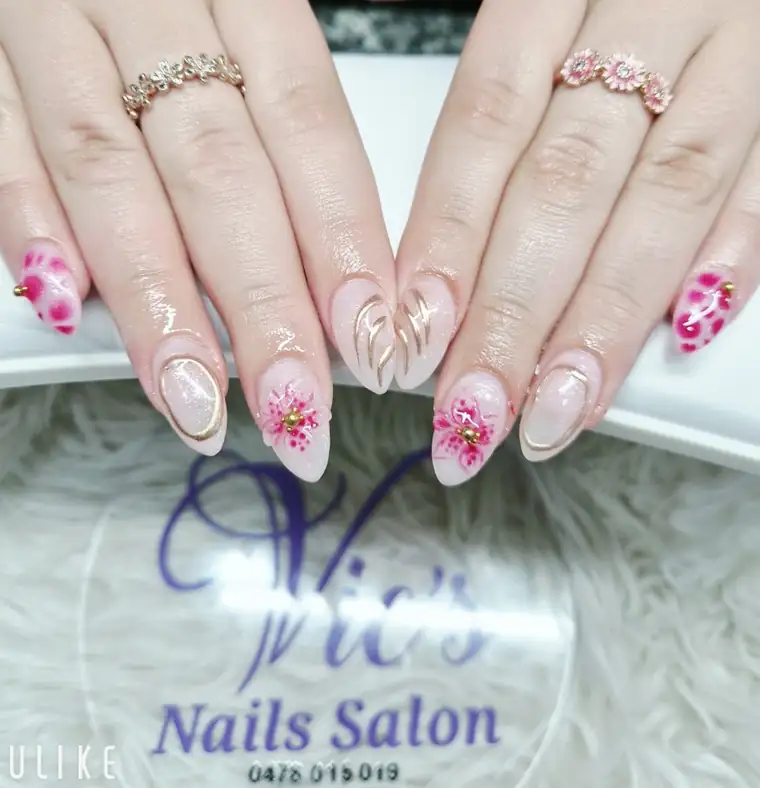 Photo 4 of Vic's Nails Salon from its public Google listing